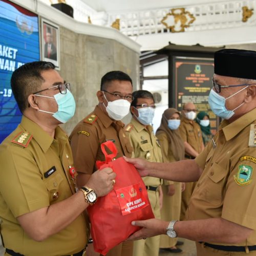 Bangun Kepedulian, Korpri Kuningan Santuni Keluarga ASN yang Wafat dan Isoman Covid-19