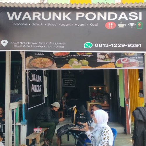 Warung Pondasi Tempat Makan Enak dan Kongkow Hits Anak Muda