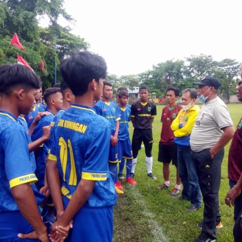 Kiat Manajer Pesik Kuningan U-17 dalam Menjaga Kekompakan Tim