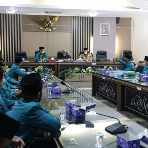 Bupati Acep: Guru Ngaji Ujung Tombak Lahirnya Generasi Qur’ani