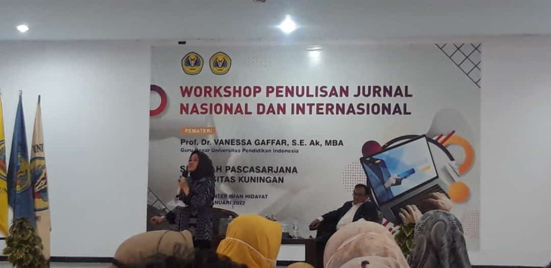 Bekali Mahasiswa, Sekolah Pascasarjana Uniku Gelar Workshop Penulisan ...