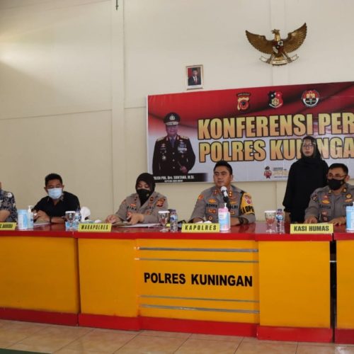 Polres Kuningan Gelar Rilis Akhir Tahun 2021, Sampaikan Sejumlah Capaian Kerja