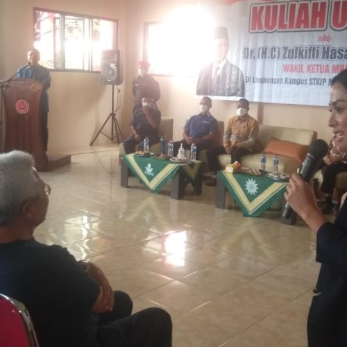 Dikenalkan Sebagai Kader PAN, Selvi Kitty Siap Jadi Caleg DPR Dapil Kuningan