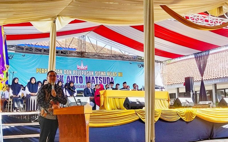 404 Siswa SMK Auto Matsuda di Wisuda