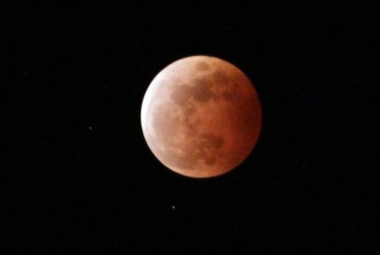 Gerhana Bulan Total 8 November 2022, Cek Waktu dan Lokasinya