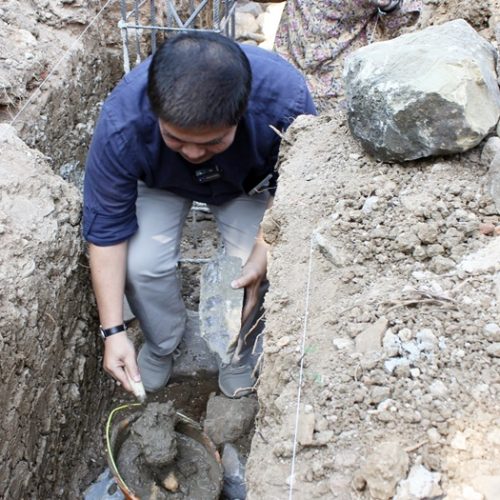 Peletakan Batu Pertama Terlaksana, Pembangunan Rumah Tahfidz Al Quran di Desa Galaherang Ditarget Rampung 1 Tahun